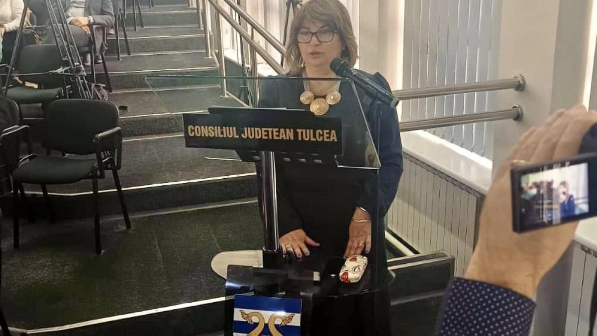 lavinia-vizauer-interviu-dc-news_59210400