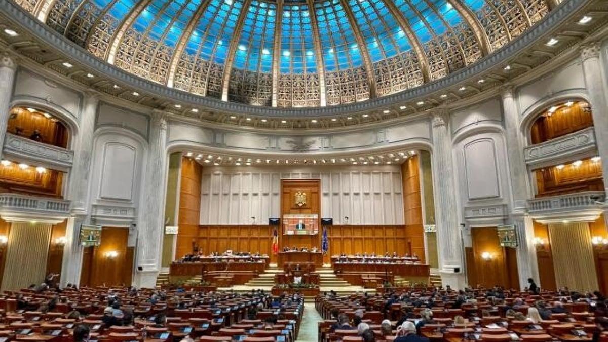 senatul-romaniei-senator-pot-cv_72958100