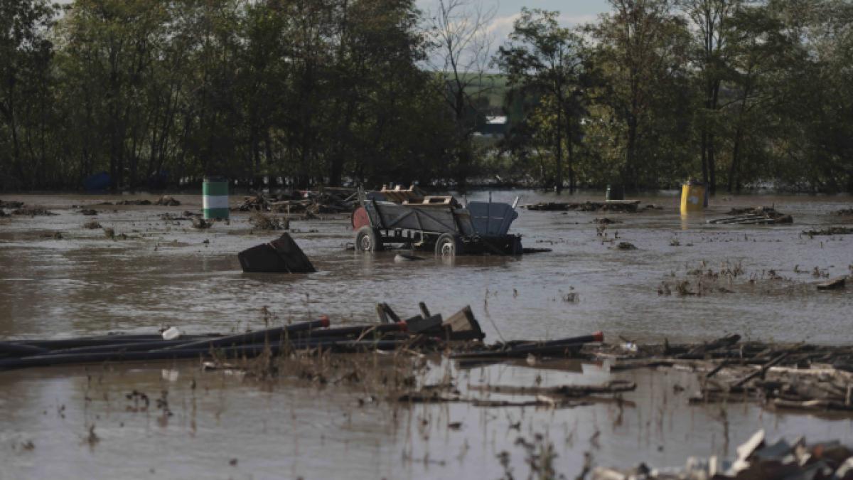 prefectul-de-galati-solicita-fonduri-pentru-refacerea-infrastructurii-afectate-de-inundatii-urgente-si-extrem-de-necesare_32285200