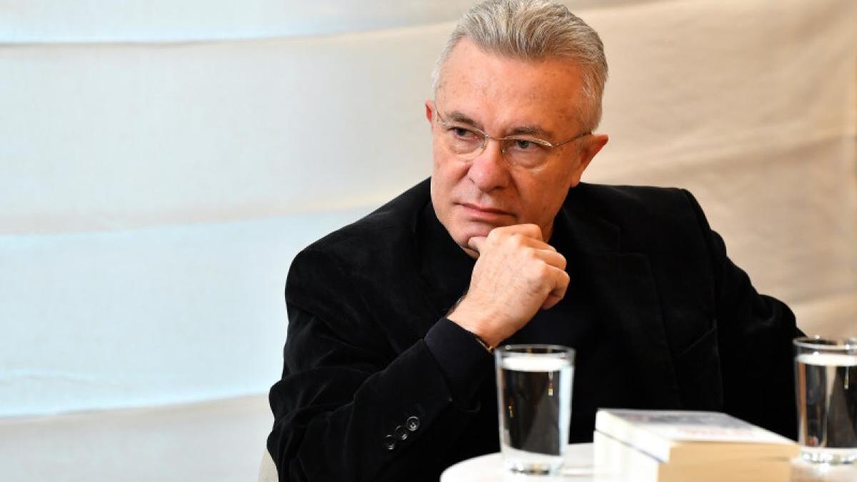 cristian-diaconescu_99575700
